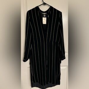GAP Black V-Neck Long Sleeve Dress